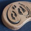 Kerze-02_kerzenstaender_buchenholz_familie_fussspuren_taufe_3