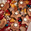 kerze-03-kerzenstaender_mit_namen_personalisiert_weihnachtsgebaeck_stern_Herz_baum_01